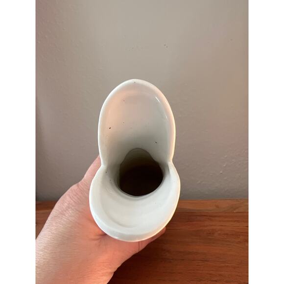 Vintage Glass Vase With Violet Floral Design and Scalloped Trim Propagation - Picture 5 of 7